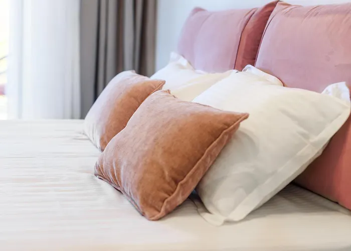 Astria Boutique - Complex Novum *