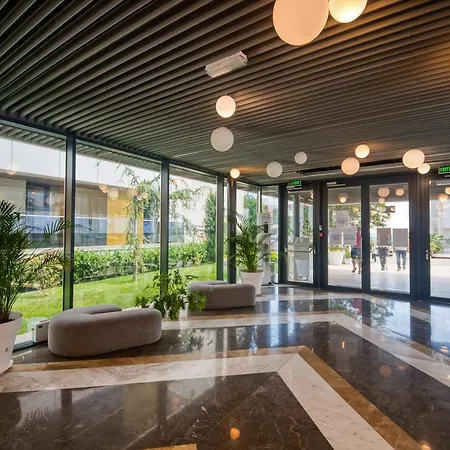 Astria Boutique - Complex Novum Lejlighed Olimp