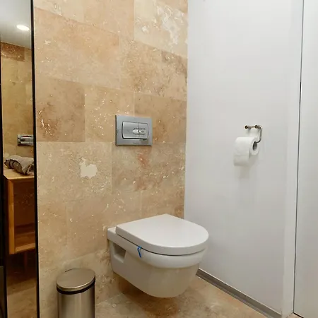 Astria Boutique - Complex Novum
